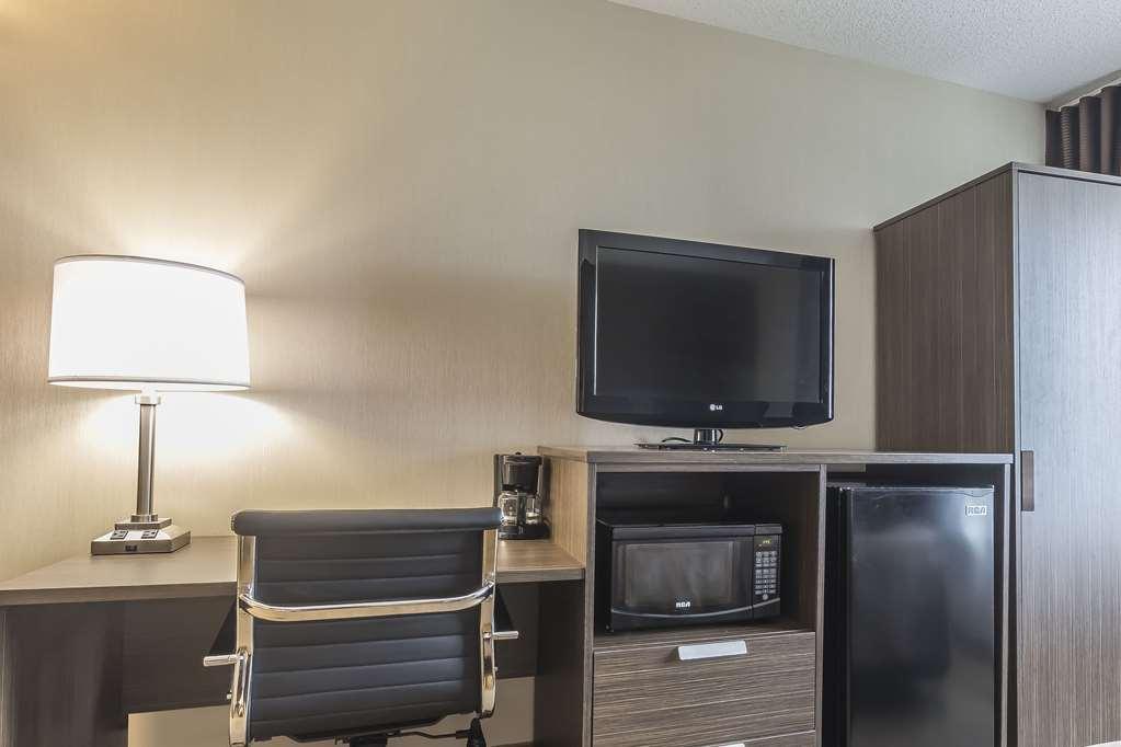 Comfort Inn Lévis Pokoj fotografie